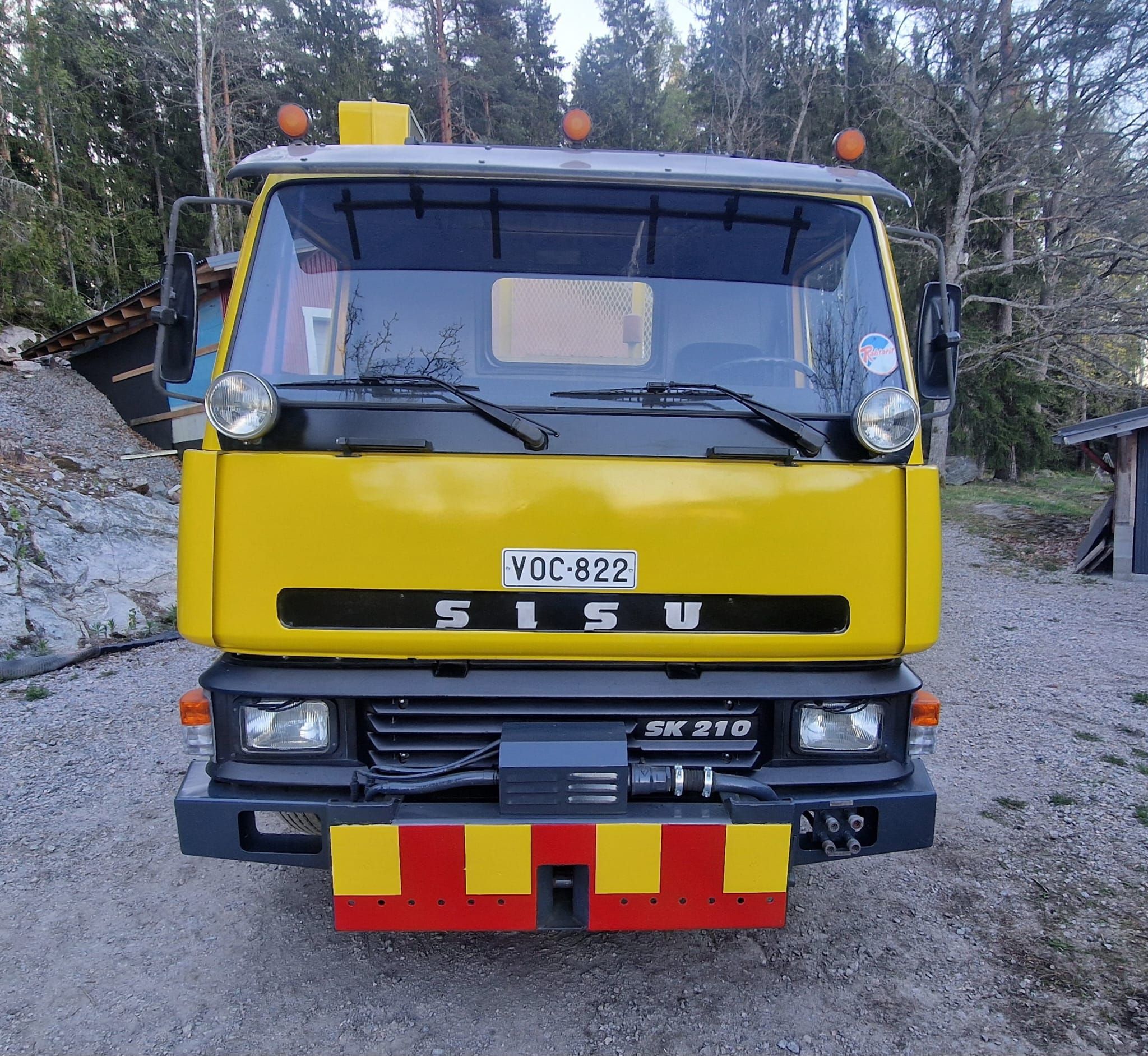 Image 2/23