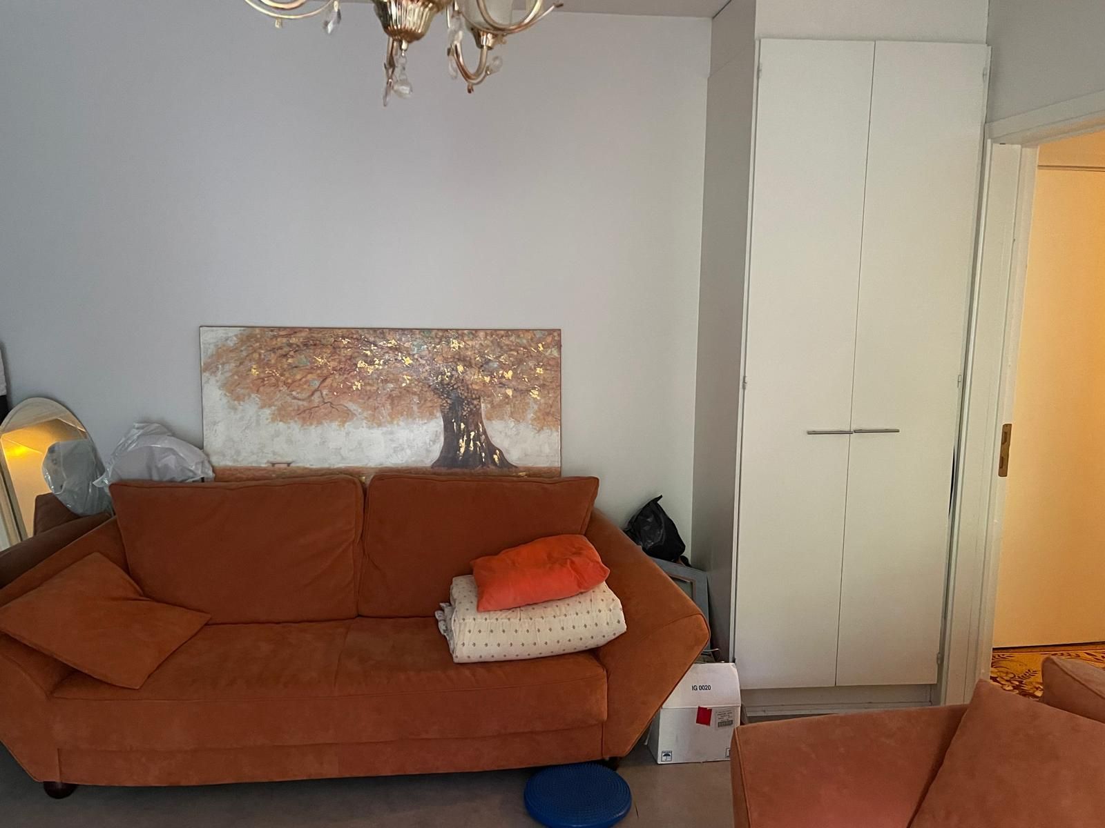 Image 7/10