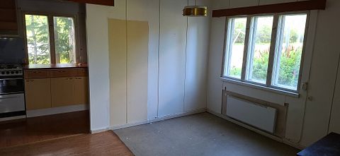 Image 19/19