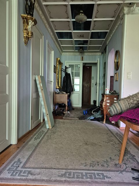 Image 5/35
