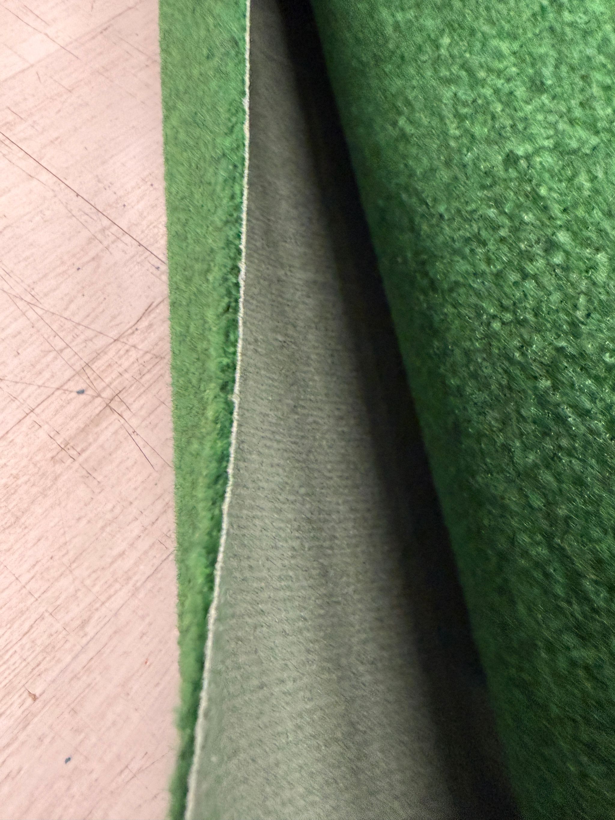 Image 3/6
