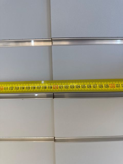 Image 27/47