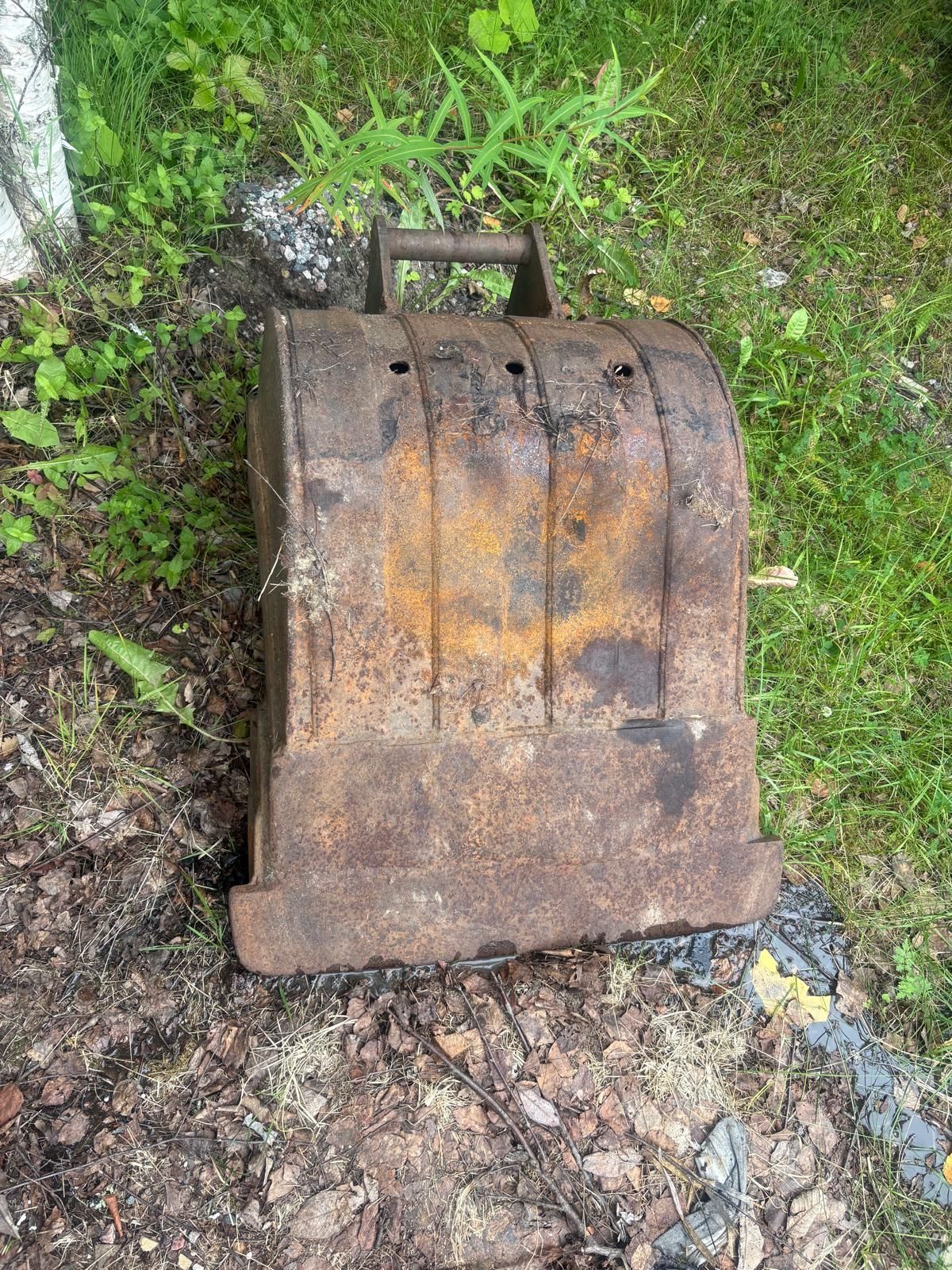 Image 3/8