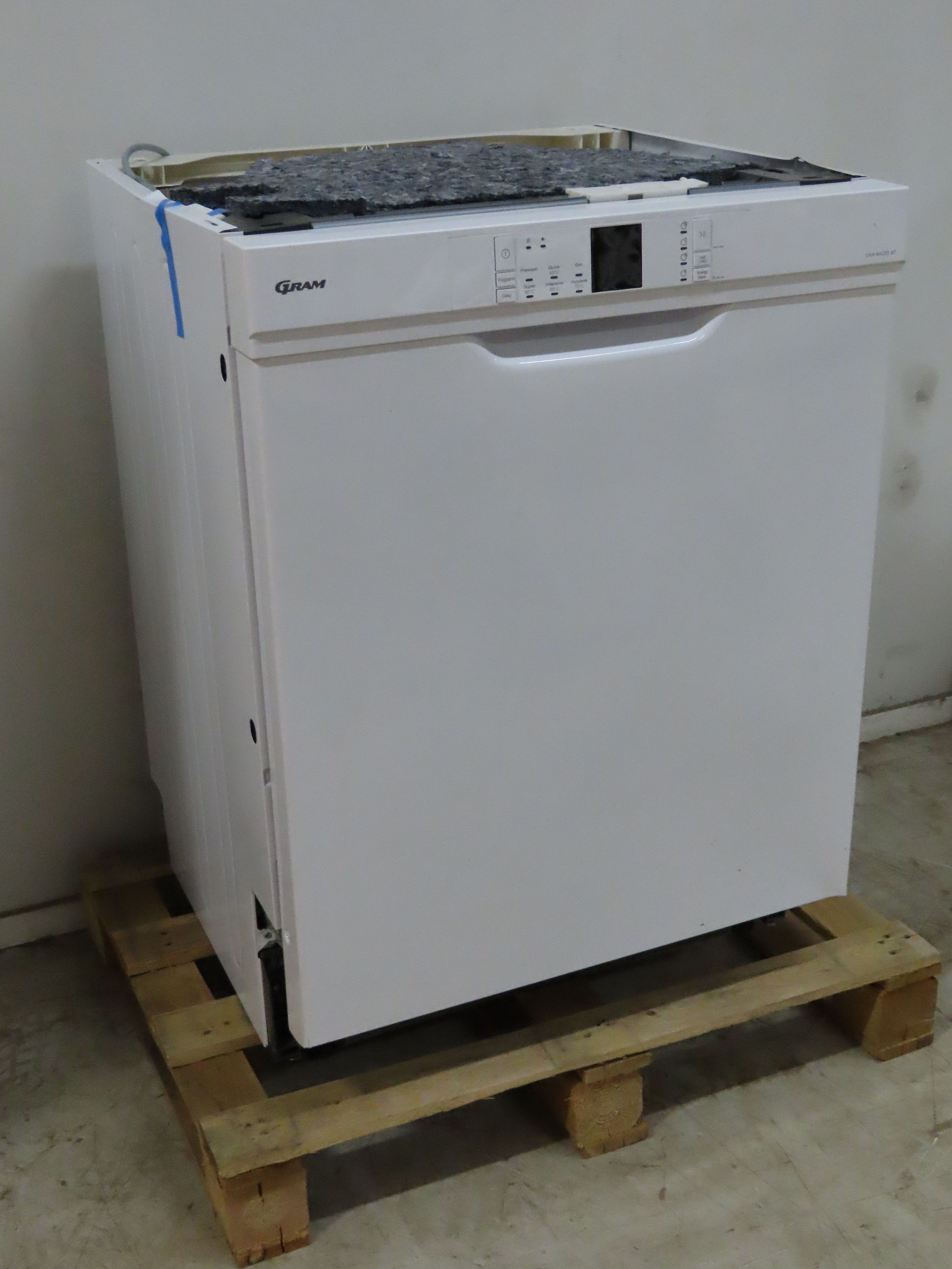 Image 2/4