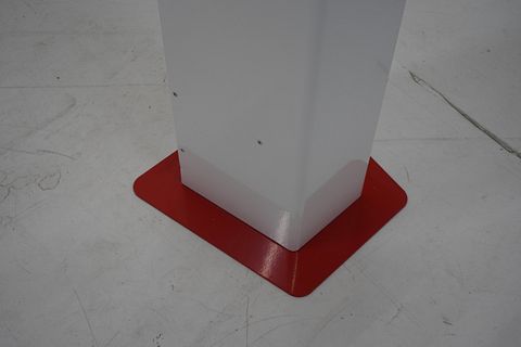 Image 8/8