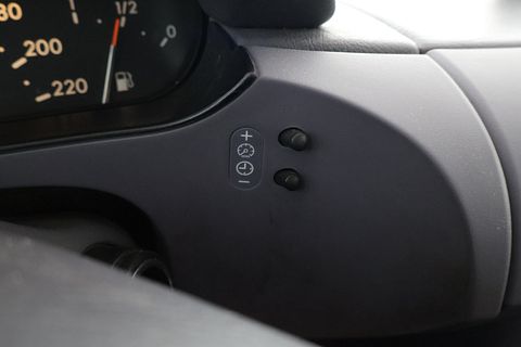 Image 15/59