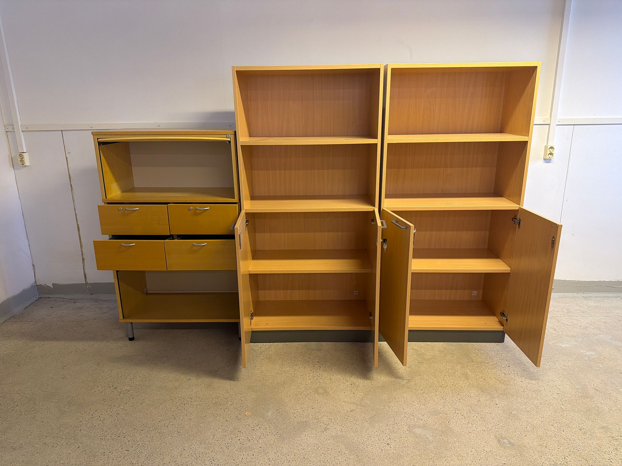 Image 7/15