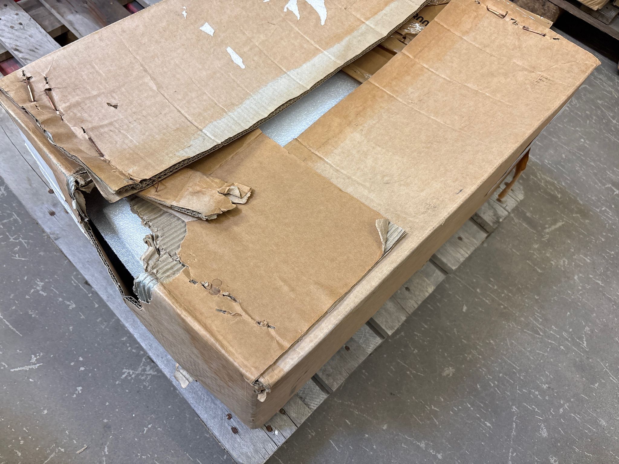 Image 5/8