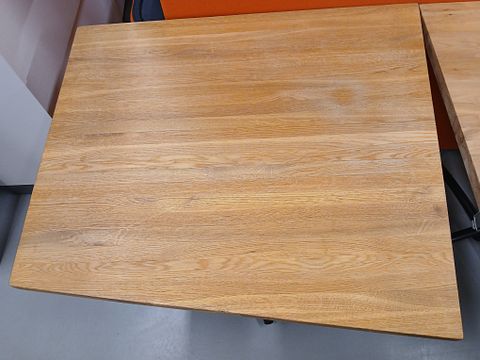 Image 2/7