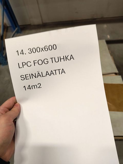 Image 4/4