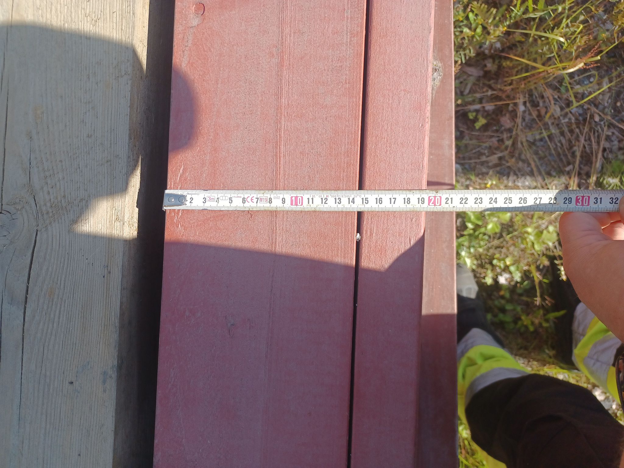Image 4/6