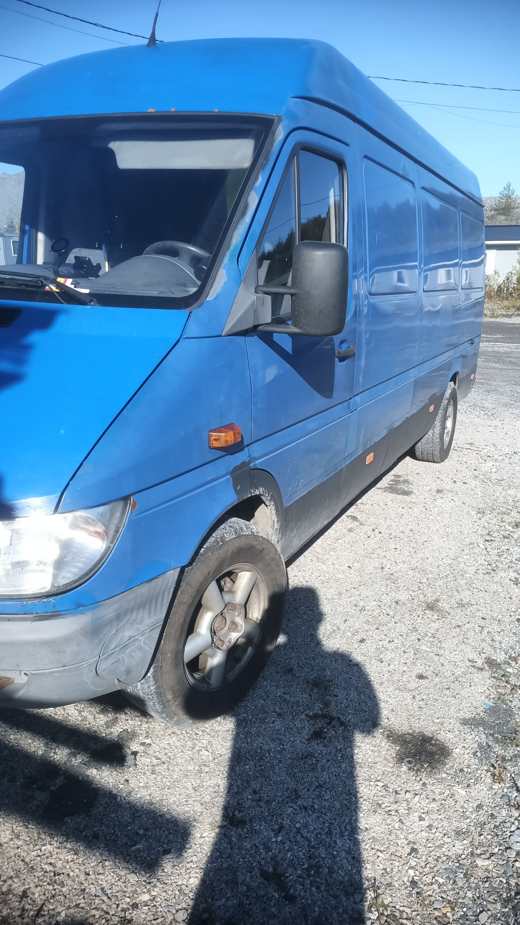 Image 4/11