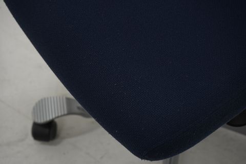 Image 5/7
