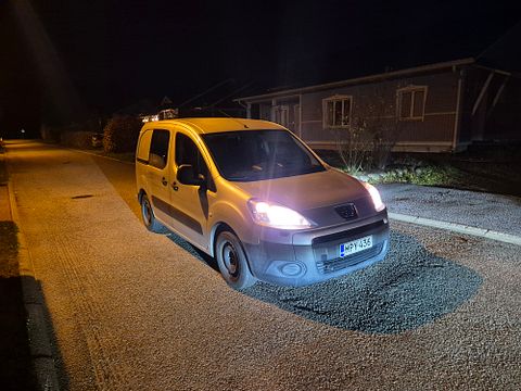 Image 1/29