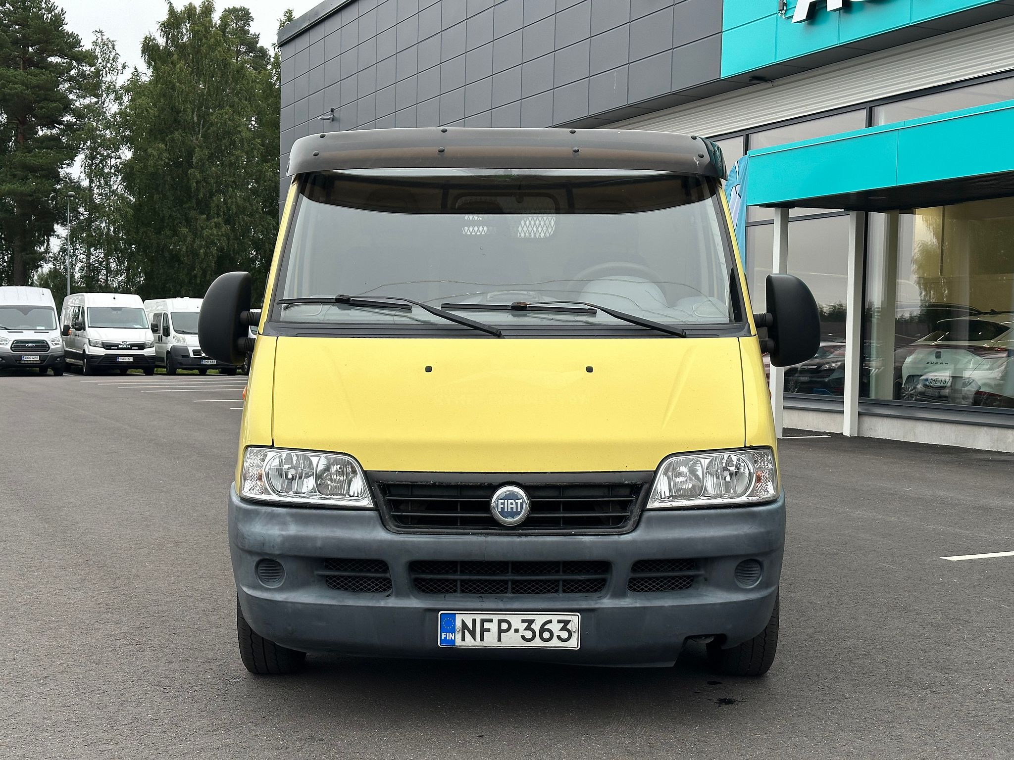 Image 6/42