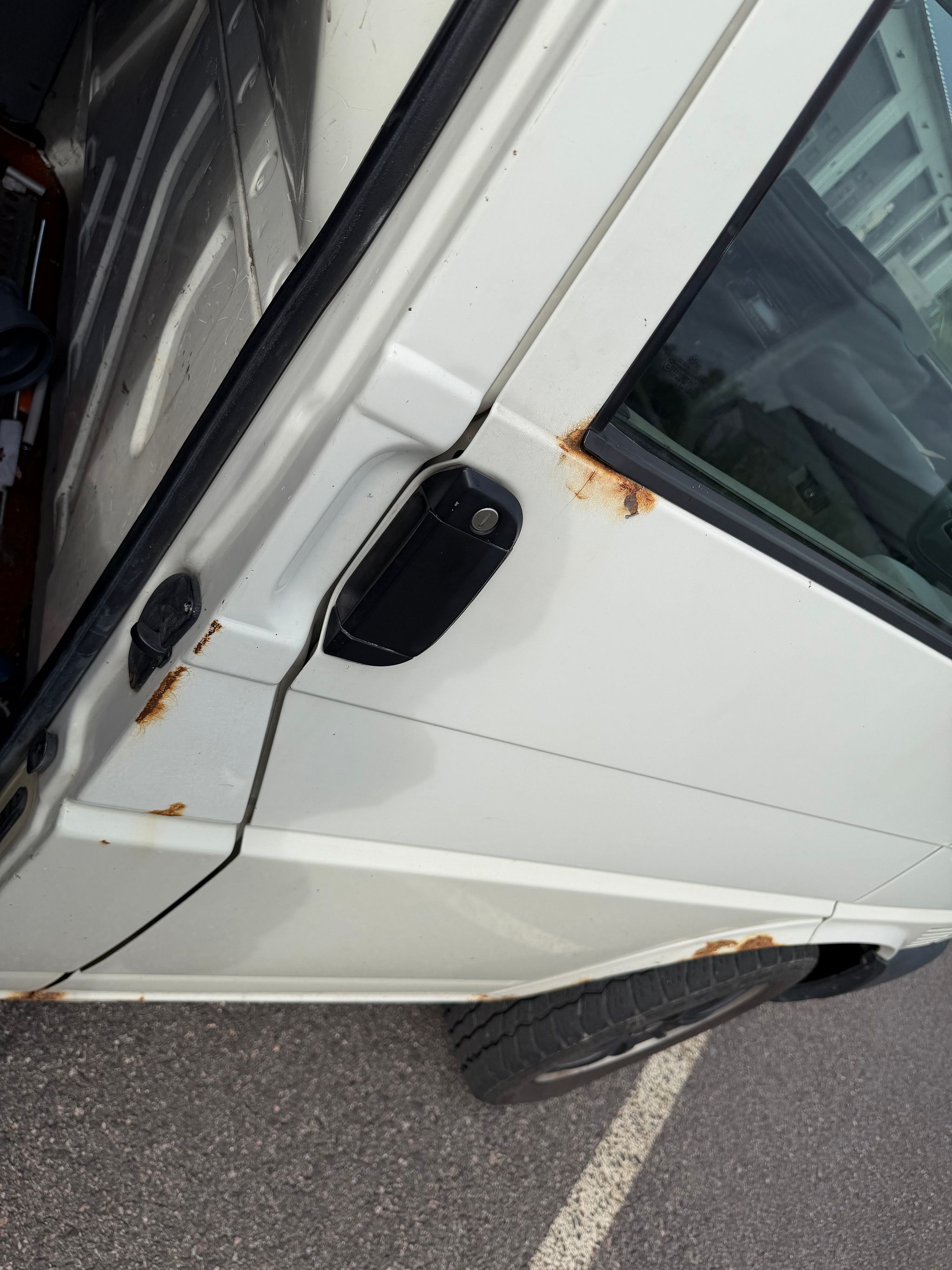 Image 15/42