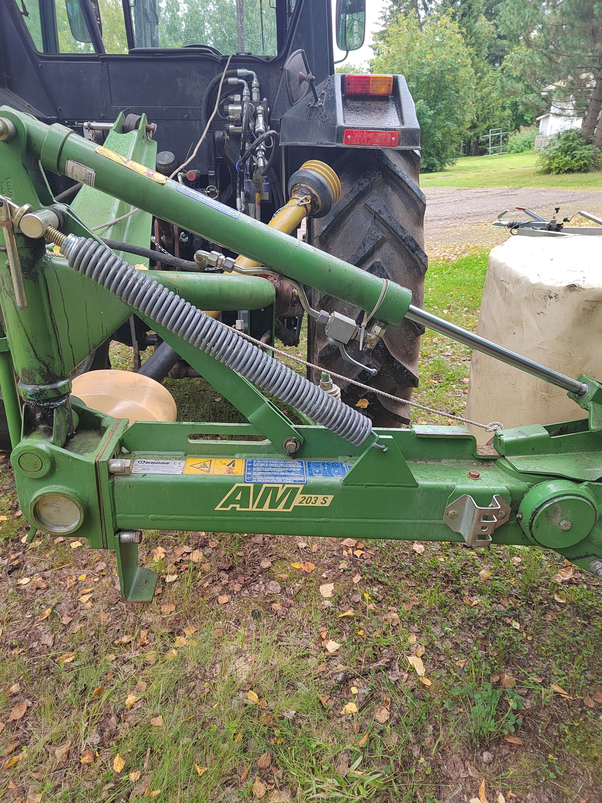Image 3/8