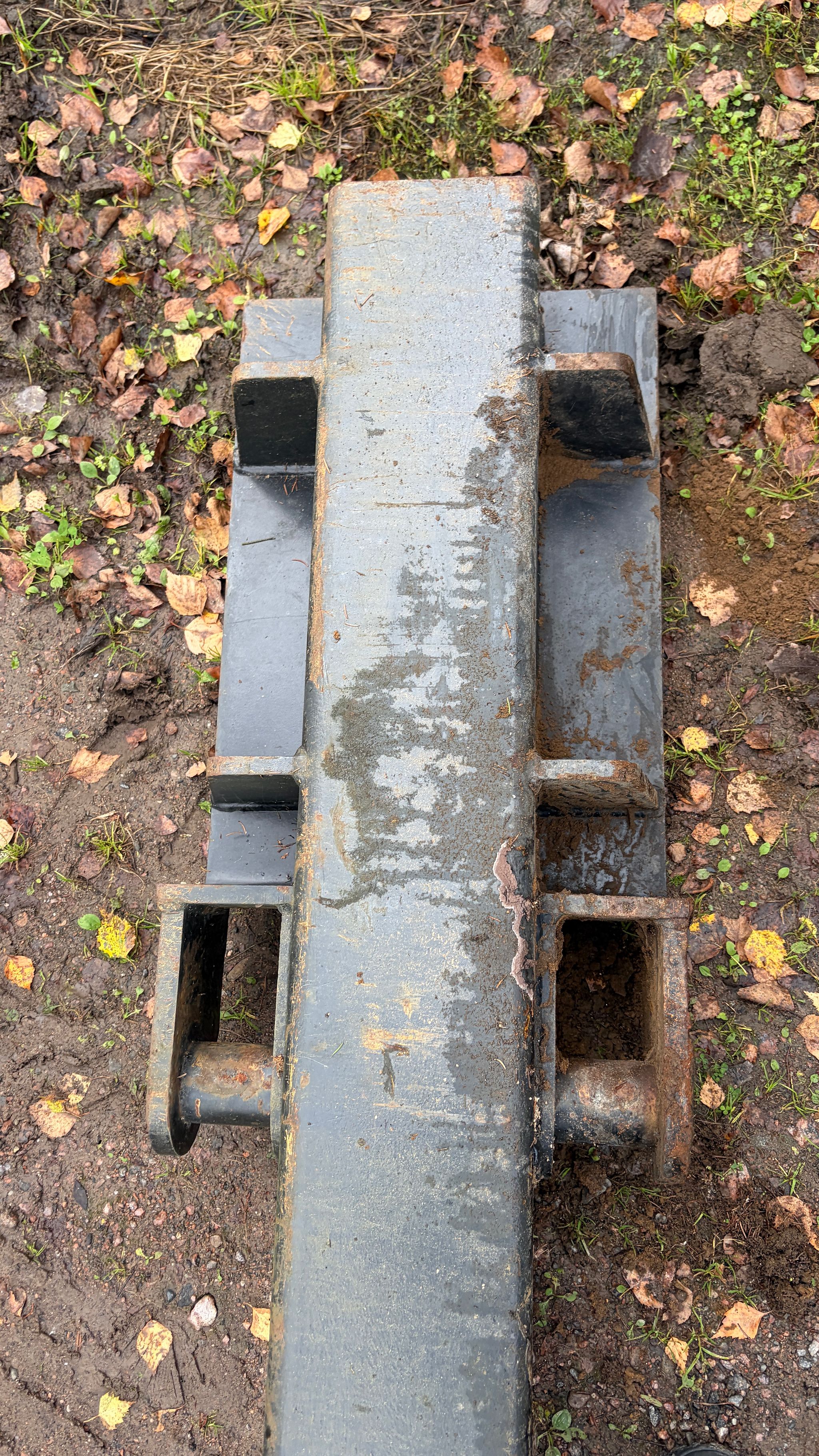Image 6/9