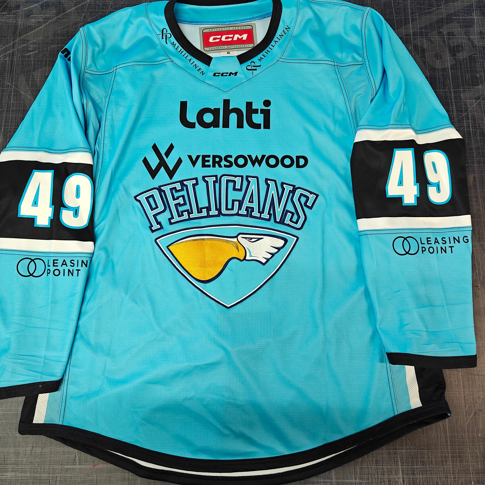 Image 1/2