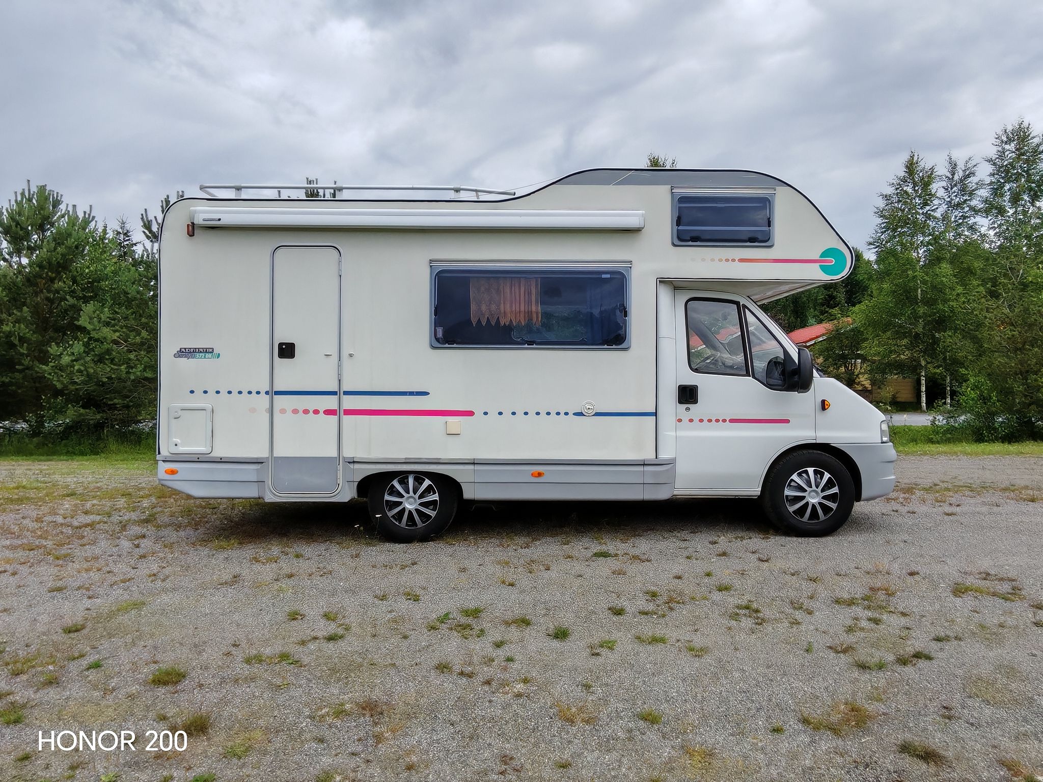 Image 9/39