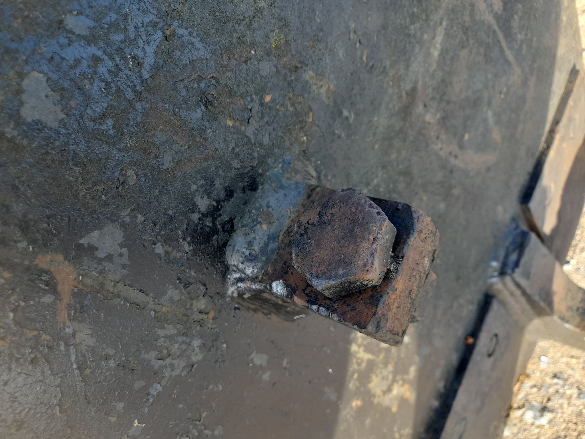 Image 8/9