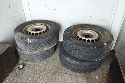Image 35/54