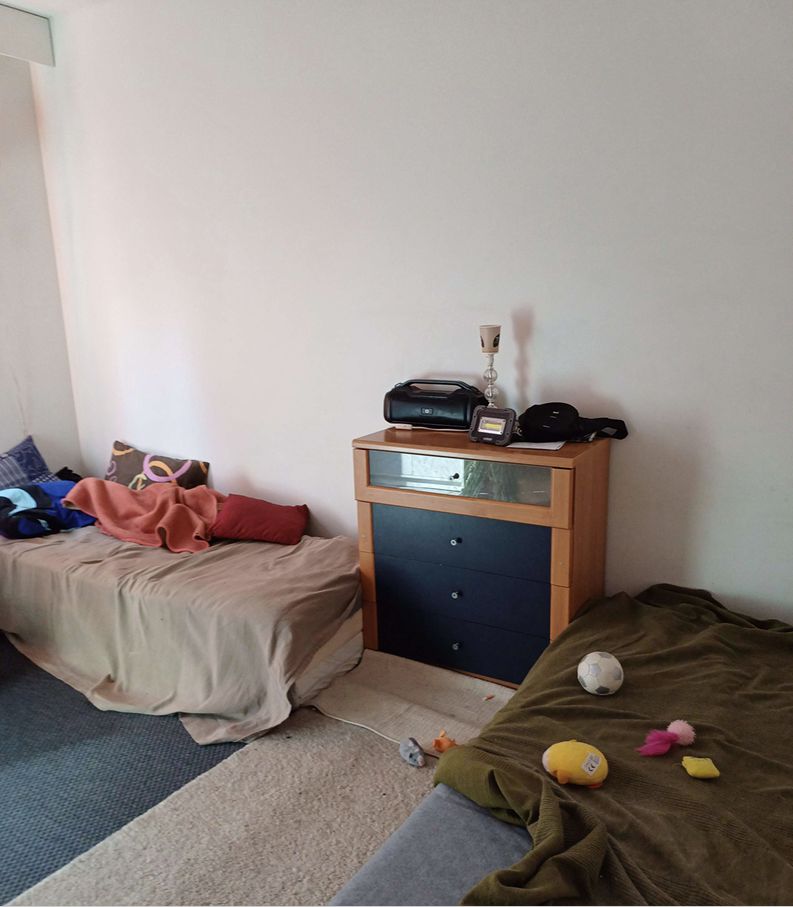 Image 11/16