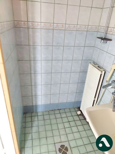 Image 6/8