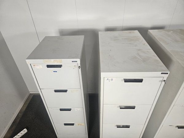 Image 4/13