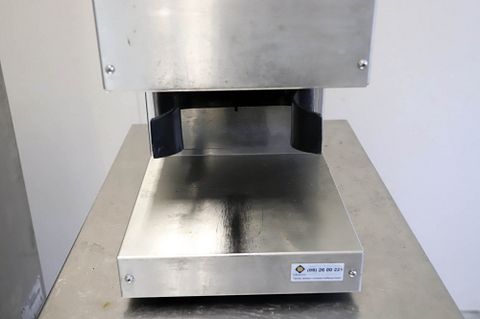 Image 27/30