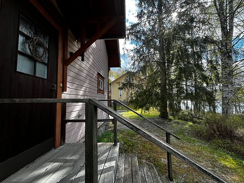 Image 67/104