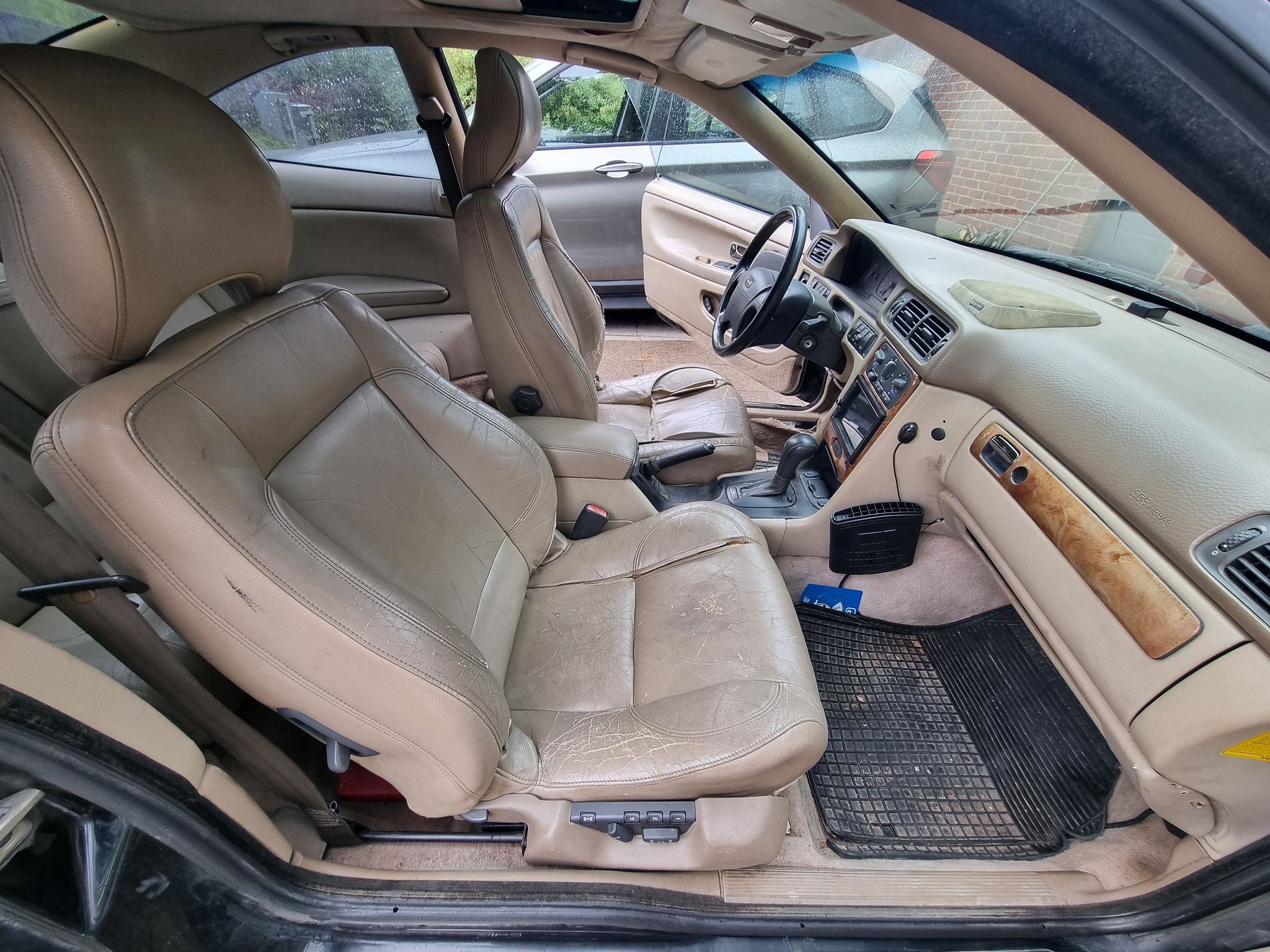 Image 14/25