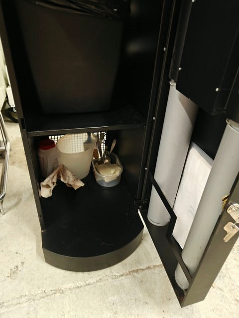 Image 5/8