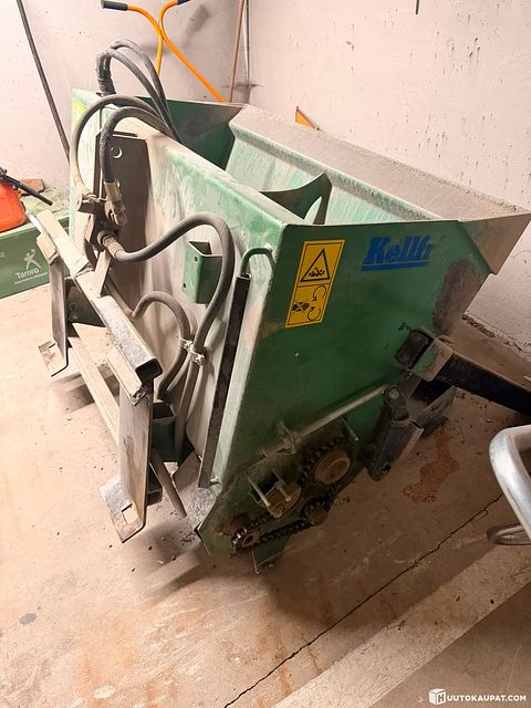 Image 1/8