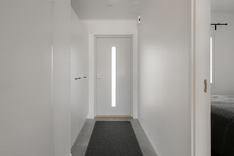 Image 18/24