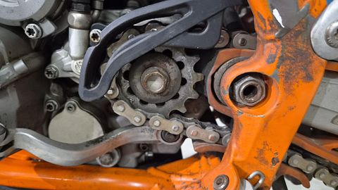 Image 2/10