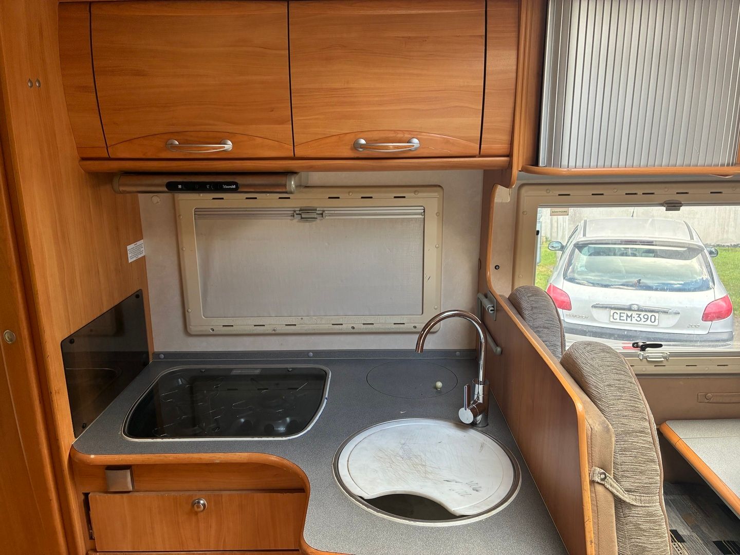 Image 11/41