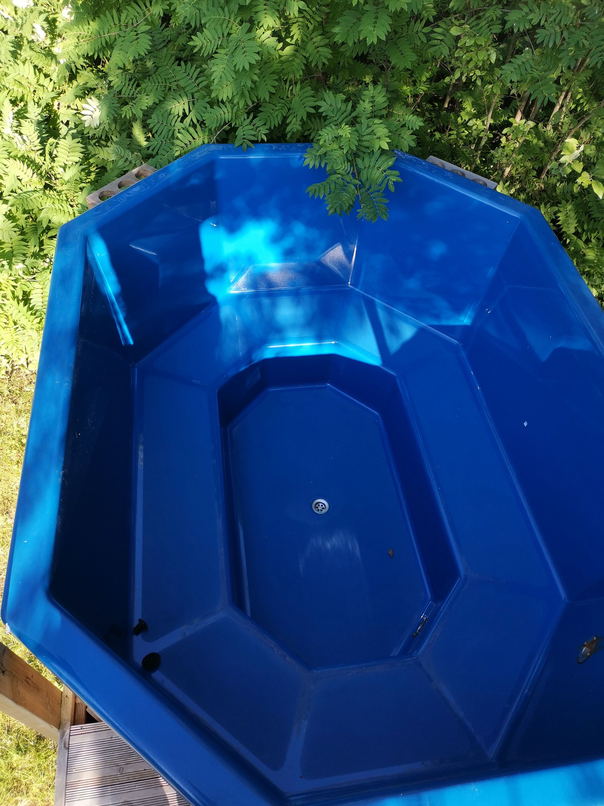 Image 3/6