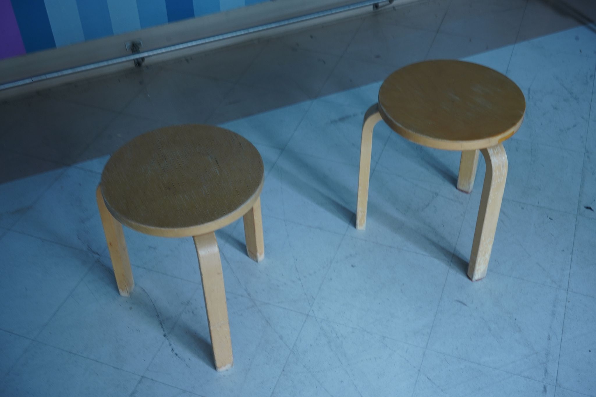 Image 2/8