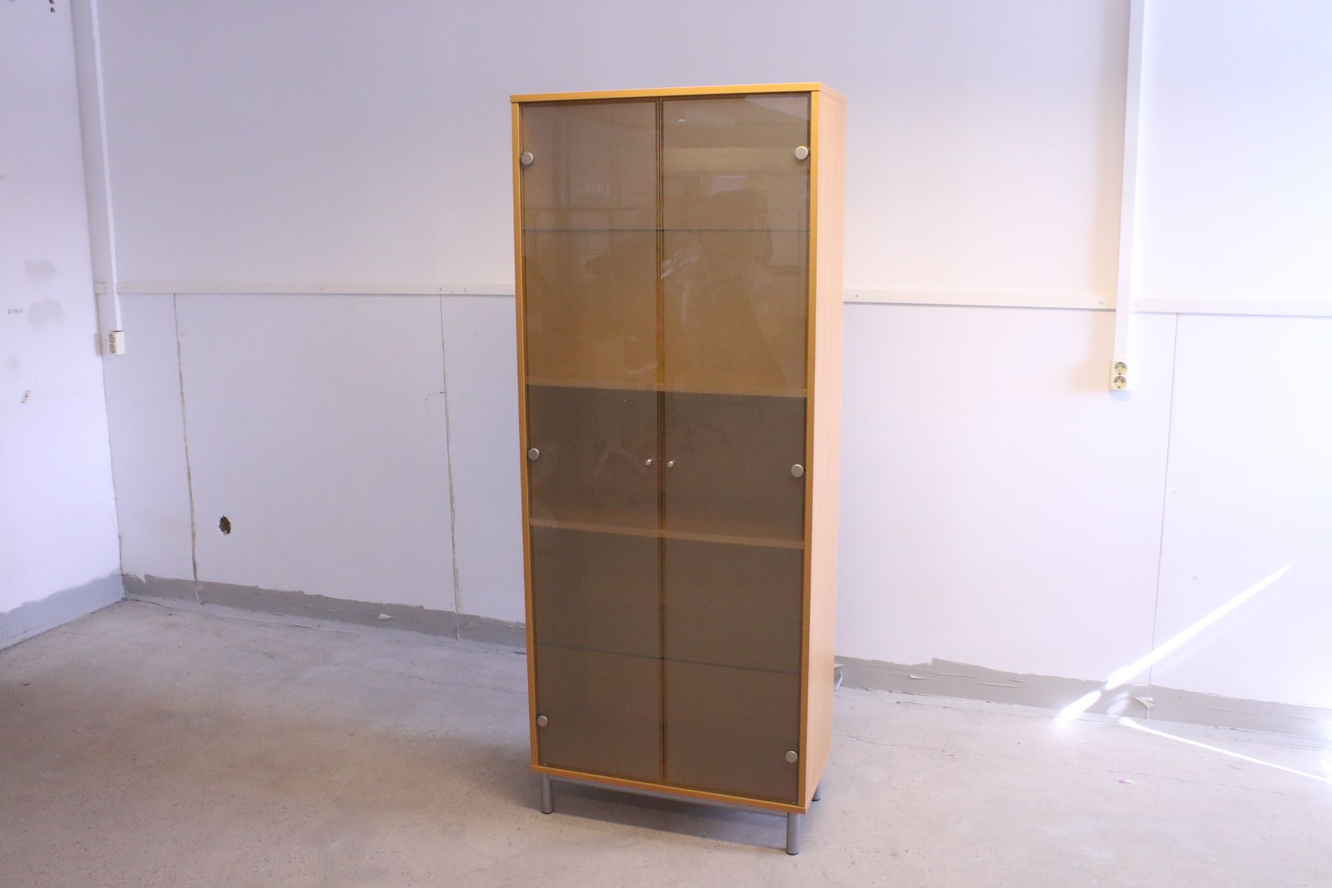 Image 1/10