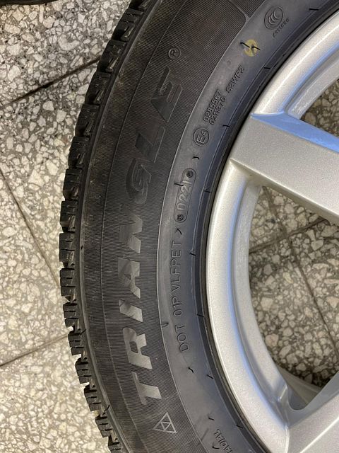 Image 3/11