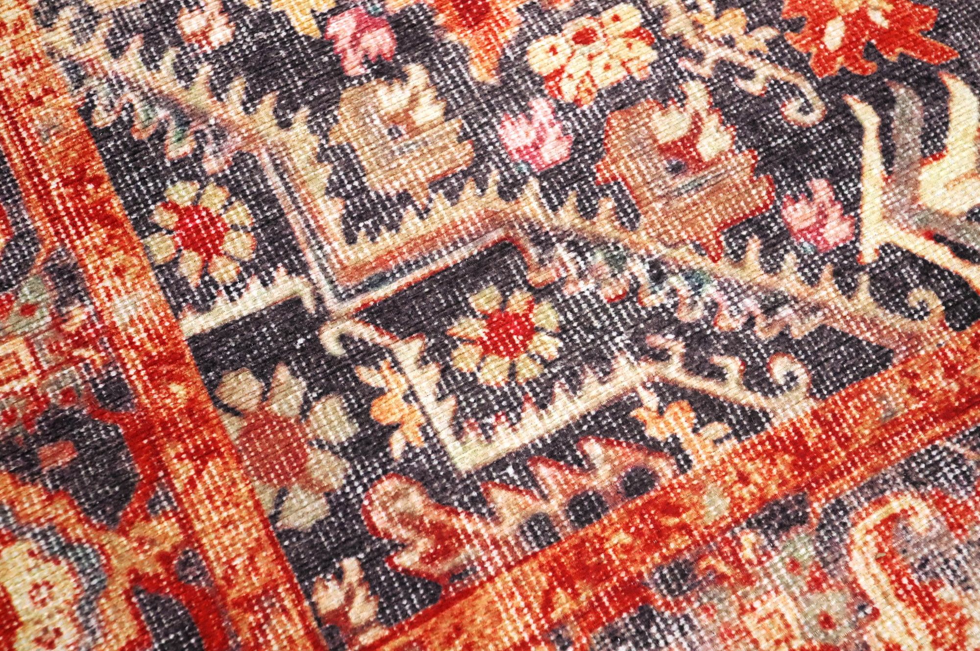 Image 4/6
