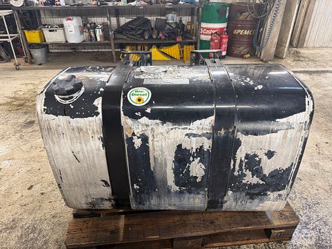 Image 1/5