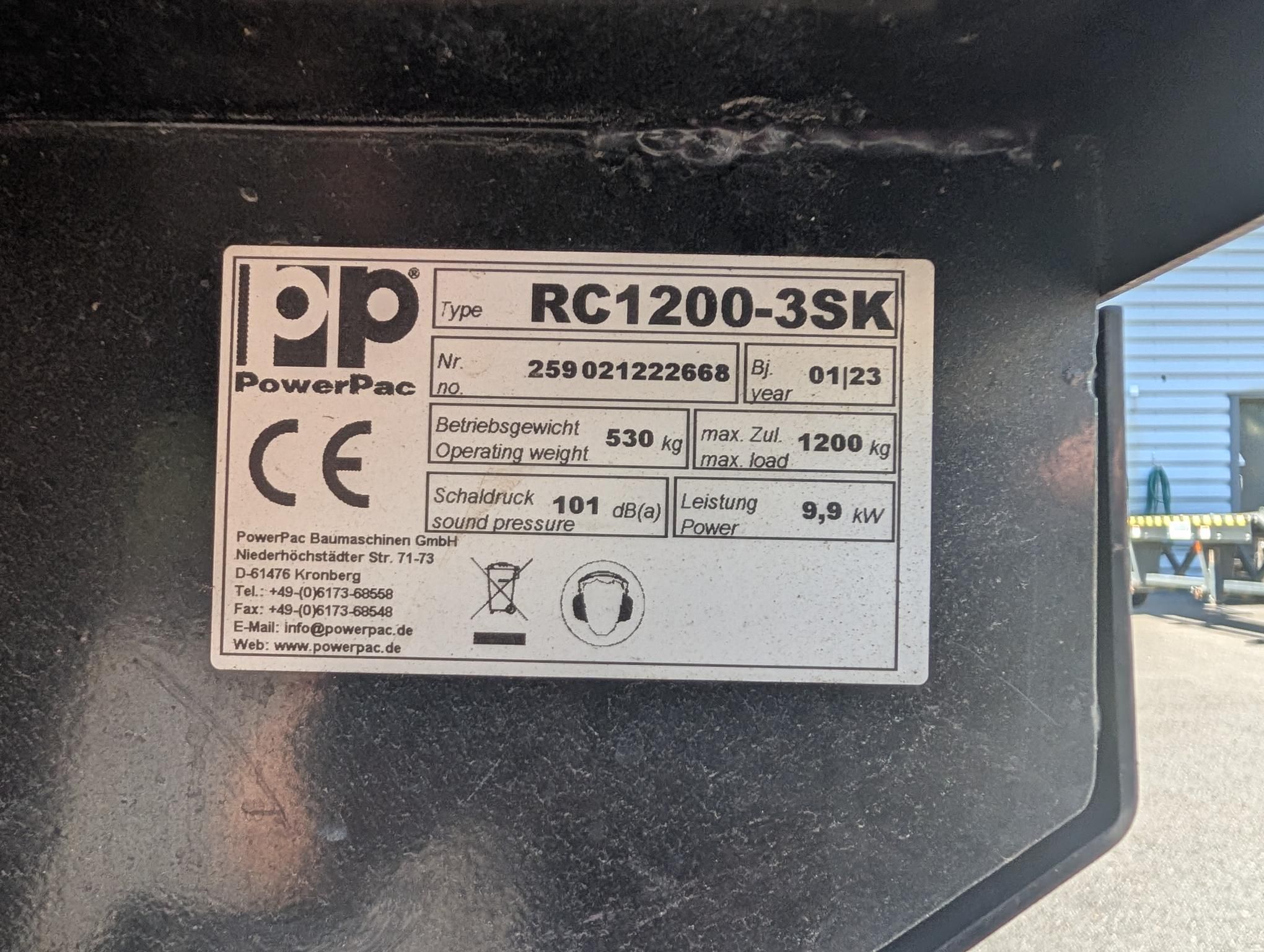Image 6/8