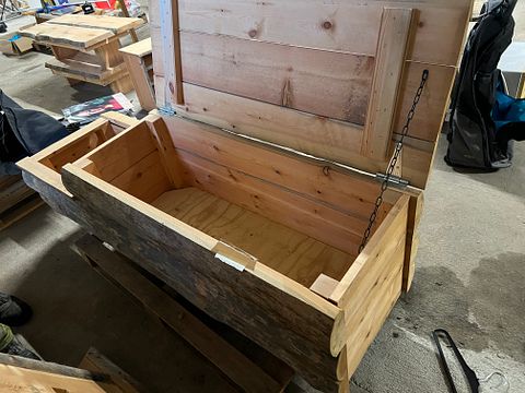 Image 8/23