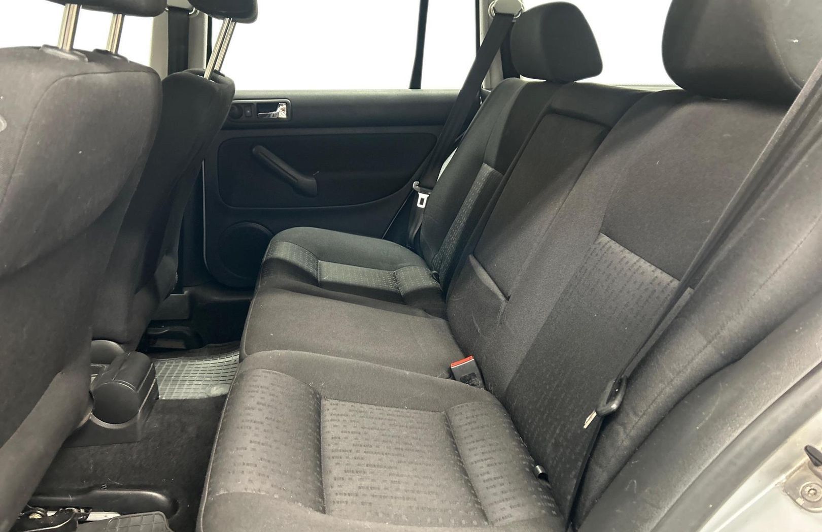 Image 8/31