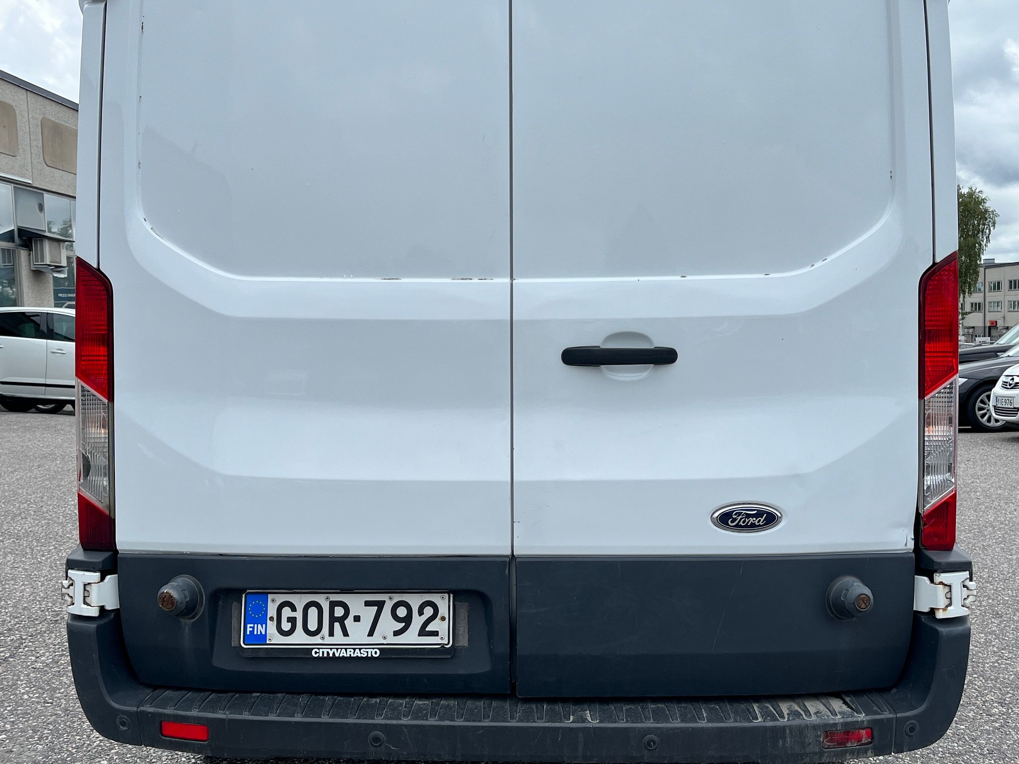 Image 9/46