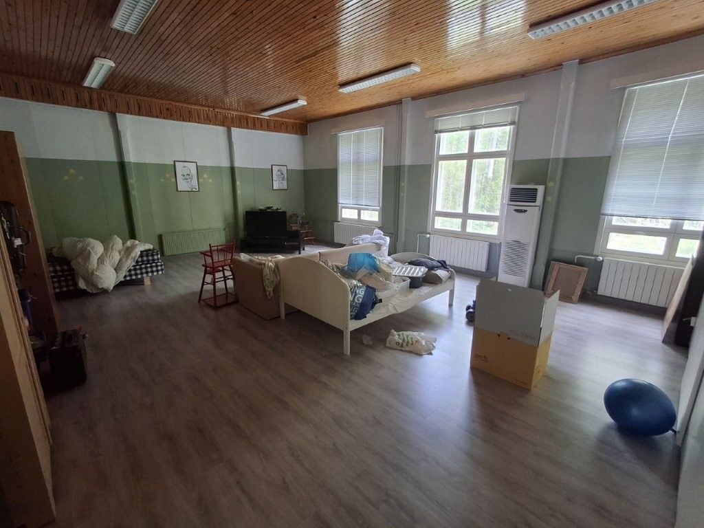 Image 24/85