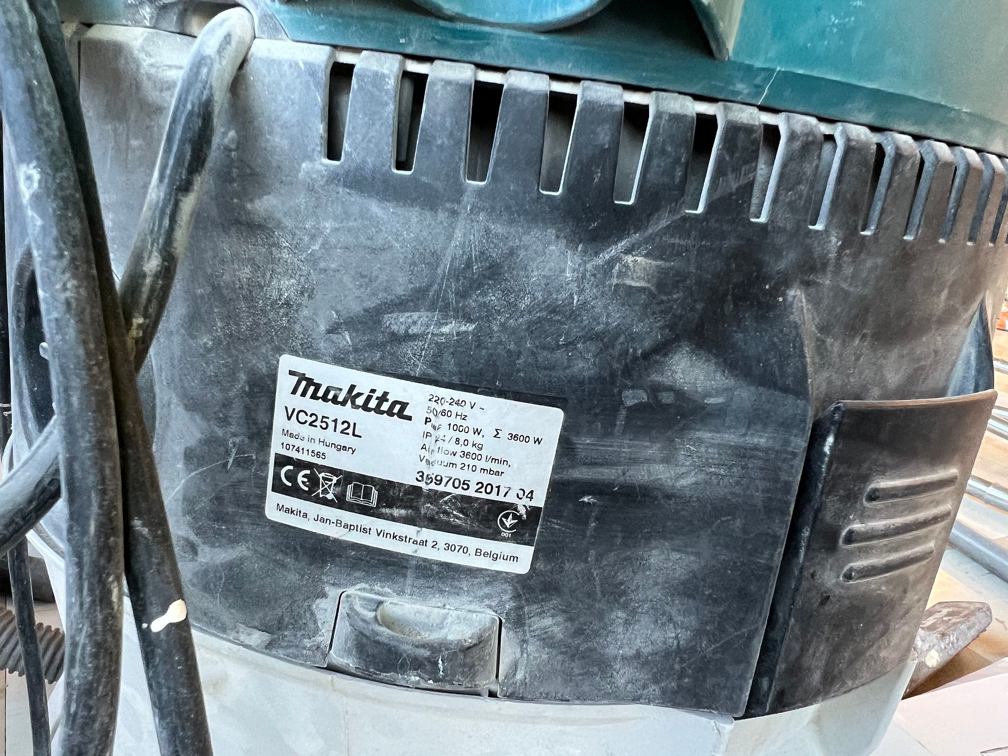 Image 6/10