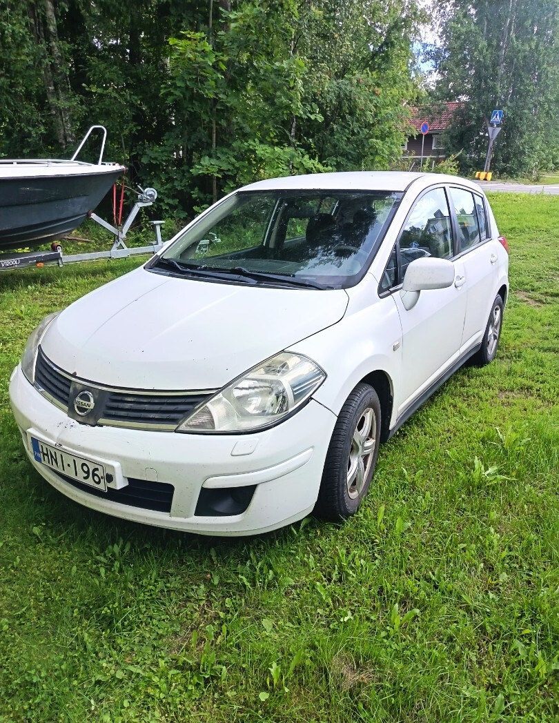 Image 2/6